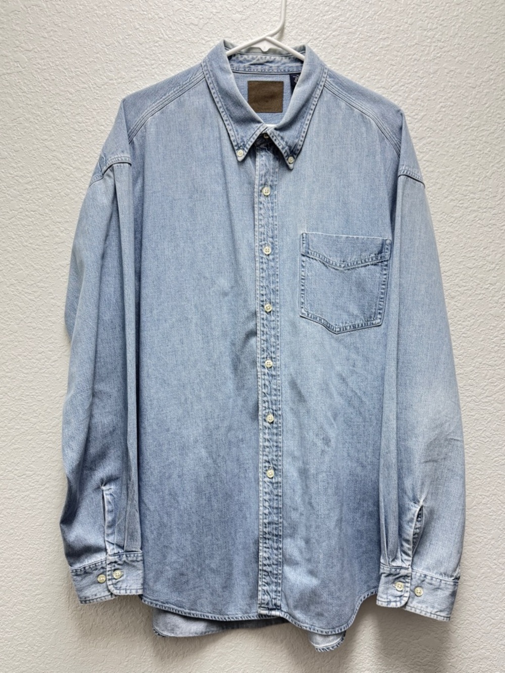 Vintage Denim Shirt Light Wash Button Down Long Sleeve GAP Blue Jeans Mens XL
